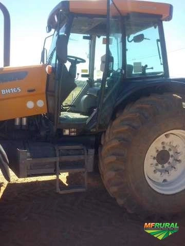 Imagem Trator Valtra/Valmet BH 165 4x4 ano 12 Imagem Trator Valtra/Valmet BH 165 4x4 ano 12