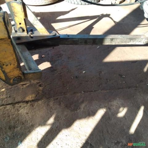 Imagem Trator Valtra/Valmet 1580 4x2 ano 04 Imagem Trator Valtra/Valmet 1580 4x2 ano 04