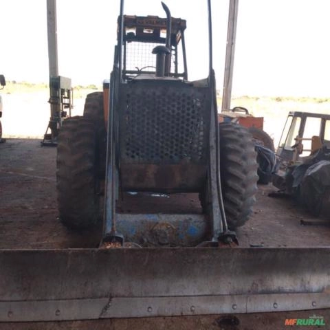Imagem Trator Valtra/Valmet 1580 4x2 ano 04 Imagem Trator Valtra/Valmet 1580 4x2 ano 04