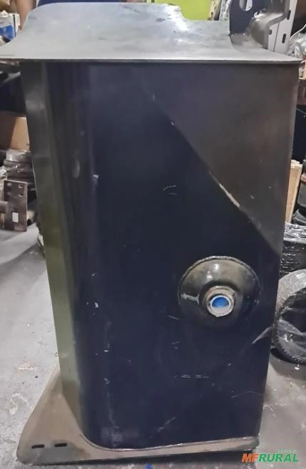 Tanque de Combustível para Retroescavadeira Randon RK 406D Imagem Tanque de Combustível para Retroescavadeira Randon RK 406D