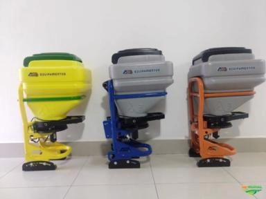 Imagem Semeadora / Semeadeira Elétrica A3 Equipamentos Imagem Semeadora / Semeadeira Elétrica A3 Equipamentos