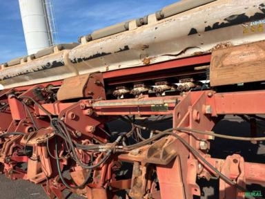 Imagem Plantadeira Usada para Retirada de Peças Imagem Plantadeira Usada para Retirada de Peças