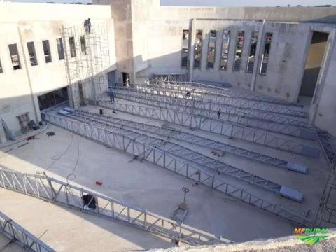 FABRICAÇÃO E MONTAGEM DE ESTRUTURAS METÁLICAS E CONCRETO PRÉ FABRICADOS.