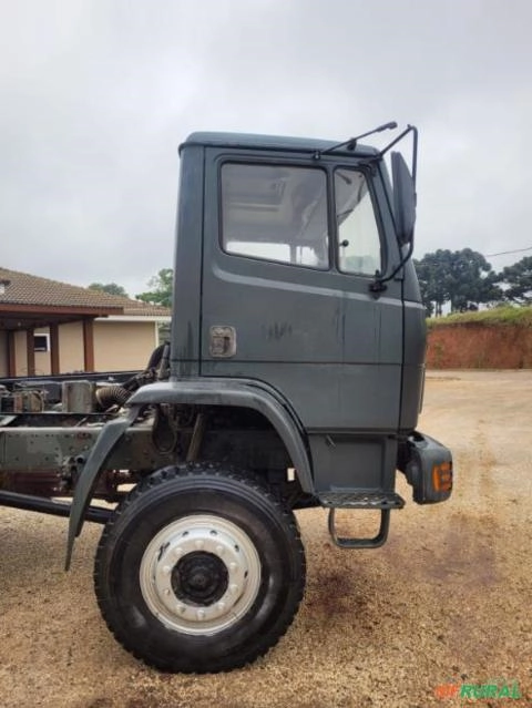 Imagem Caminhão Mercedes Benz MB 1720 A 4X4 Imagem Caminhão Mercedes Benz MB 1720 A 4X4