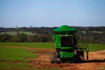 Imagem Lona para Colheitadeira John Deere S660 Imagem Lona para Colheitadeira John Deere S660