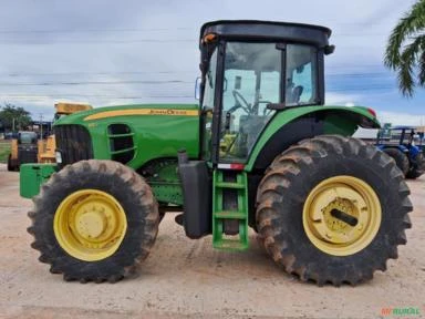 Trator de Rodas 180CV John Deere 6180J