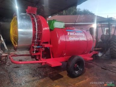 Pulverizador 2.000 litros FMC Guliver Imagem Pulverizador 2.000 litros FMC Guliver