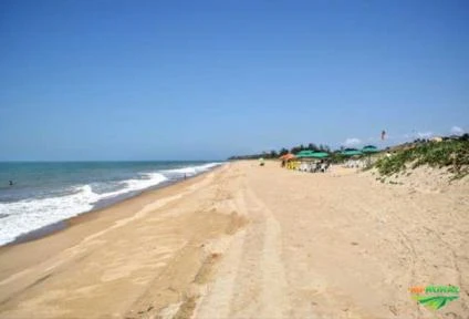 TERRENO NA PRAIA AO LADO DA LAGO DO SIRI