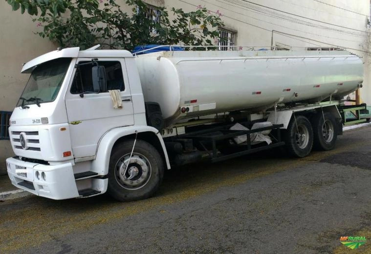 Óleo vegetal usado Imagem Óleo vegetal usado