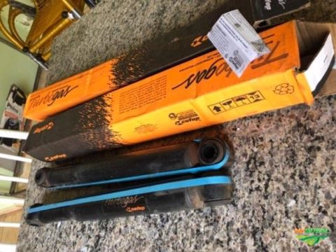 Amortecedores Traseiros Hilux 2012 Imagem Amortecedores Traseiros Hilux 2012