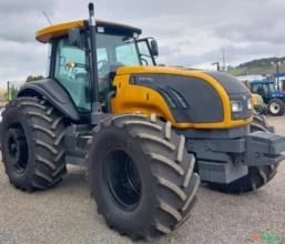 Trator Valtra BT 210 ano 2012