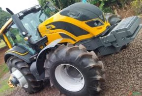 Trator Valtra BH 224 HiTech Ano 2022