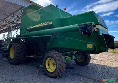 Imagem Colheitadeira John Deere 1550 ano 2002 Imagem Colheitadeira John Deere 1550 ano 2002
