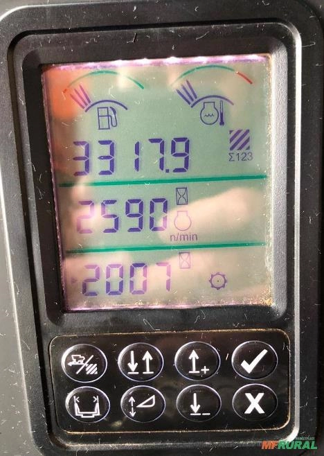 Imagem Colheitadeira John Deere 1175 ano 2013 Imagem Colheitadeira John Deere 1175 ano 2013