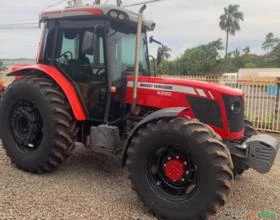 Trator Massey Ferguson 4292 ano 2012