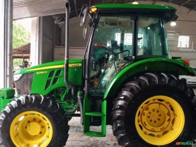 Trator John Deere 5080 E ano 2020