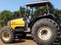 Trator Valtra BM 100 ano 2004