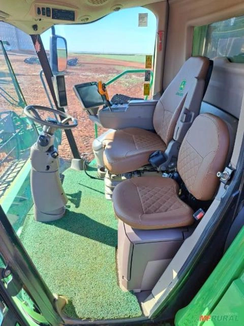 Imagem Colheitadeira John Deere S 680 ano 2012 Imagem Colheitadeira John Deere S 680 ano 2012