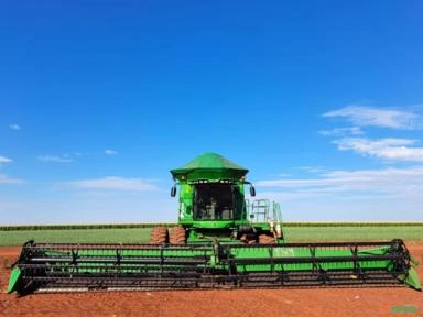 Imagem Colheitadeira John Deere S 680 ano 2012 Imagem Colheitadeira John Deere S 680 ano 2012