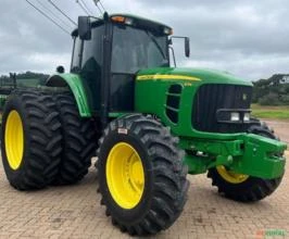 Trator John Deere 6165 J Ano 2011