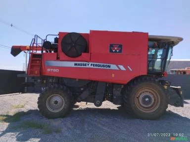 Colheitadeira Massey Ferguson 9790 ano 2015