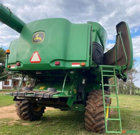 Colheitadeira John Deere STS 9770 ano 2013