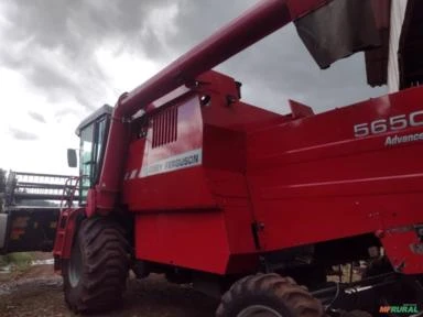 Colheitadeira Massey Ferguson 5650 ano 2011