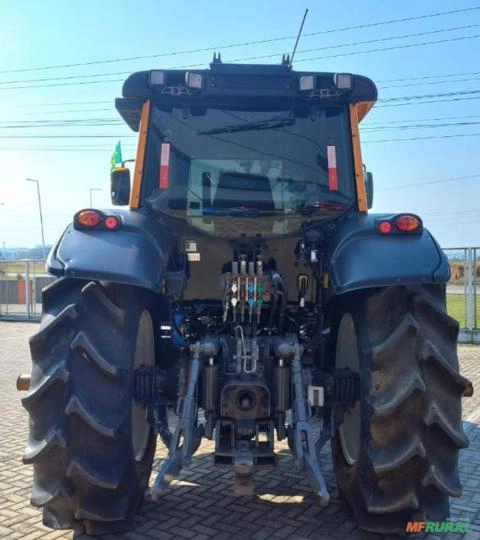 Imagem Trator Valtra BH 224 ano 2023 Imagem Trator Valtra BH 224 ano 2023