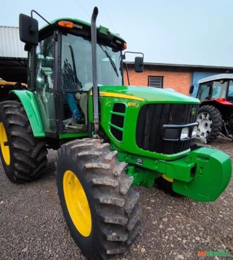 Imagem Trator John Deere 6110 J Ano 2015 Imagem Trator John Deere 6110 J Ano 2015