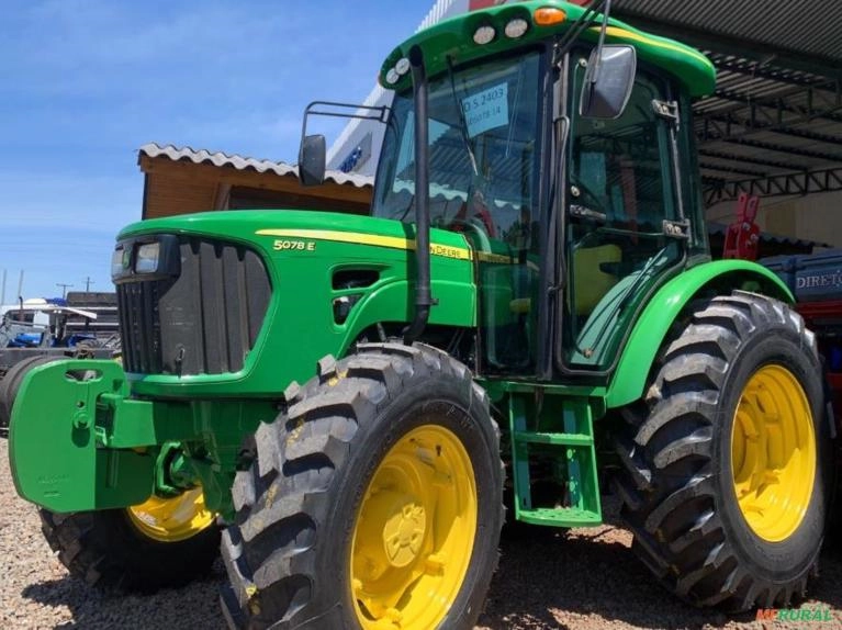 Trator John Deere 5078 E Ano 2014 Imagem Trator John Deere 5078 E Ano 2014