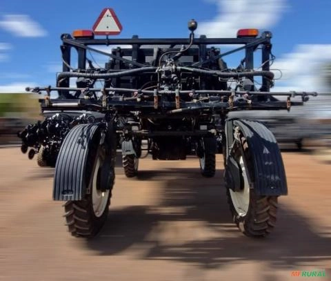 Imagem Pulverizador autoprpelido Valtra BS3020H Ano 2013 Imagem Pulverizador autoprpelido Valtra BS3020H Ano 2013