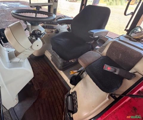 Imagem Trator Massey Ferguson 6714 Dyna 4 ano 2021 Imagem Trator Massey Ferguson 6714 Dyna 4 ano 2021