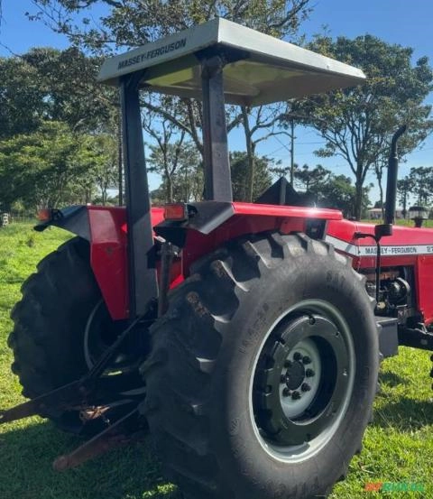Imagem Trator Massey Ferguson 275 ano 1990 Imagem Trator Massey Ferguson 275 ano 1990