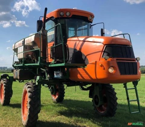 Distribuidor Autopropelido Stara Hércules 5.0 Ano 2011 Imagem Distribuidor Autopropelido Stara Hércules 5.0 Ano 2011