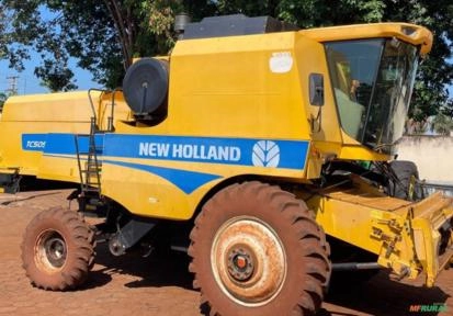 Colheitadeira New Holland TC 5090 ano 2016 Imagem Colheitadeira New Holland TC 5090 ano 2016