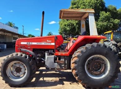 Imagem Trator Massey Ferguson 650 ano 2004 Imagem Trator Massey Ferguson 650 ano 2004