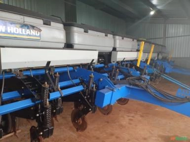 Plantadeira Múltipla New Holland PL 6013 Ano 2016 Imagem Plantadeira Múltipla New Holland PL 6013 Ano 2016