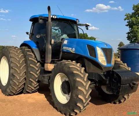 Trator New Holland T7.245 Ano 2014 Imagem Trator New Holland T7.245 Ano 2014