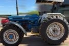 Trator New Holland 7630 ano 1994 Imagem Trator New Holland 7630 ano 1994