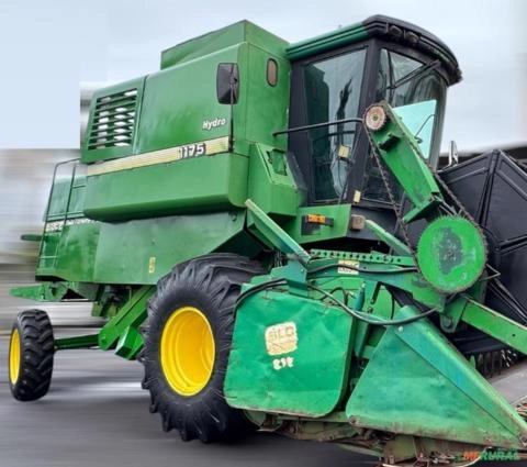 Imagem Colheitadeira John Deere 1175 ano 2000 Imagem Colheitadeira John Deere 1175 ano 2000