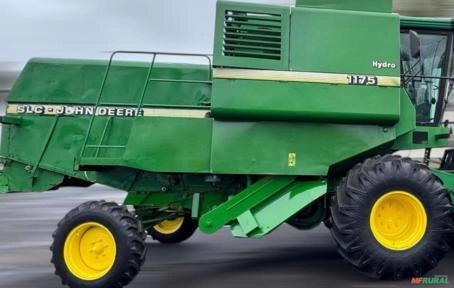 Imagem Colheitadeira John Deere 1175 ano 2000 Imagem Colheitadeira John Deere 1175 ano 2000