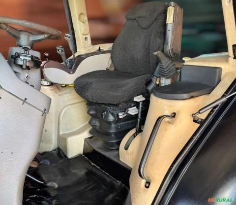 Imagem Trator Valtra BT210 Ano 2013 Imagem Trator Valtra BT210 Ano 2013