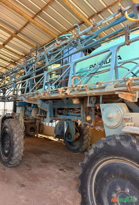 Imagem Pulverizador Autopropelido Montana Parruda MA 2627 Ano 2010 Imagem Pulverizador Autopropelido Montana Parruda MA 2627 Ano 2010
