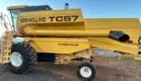 Colheitadeira New Holland TC 57 ano 2002 Imagem Colheitadeira New Holland TC 57 ano 2002
