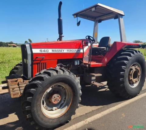 Trator Massey Ferguson MF640 ano 1995 Imagem Trator Massey Ferguson MF640 ano 1995