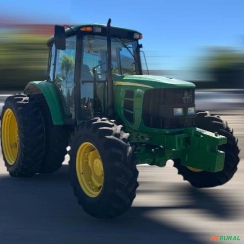 Trator John Deere 6110J ano 2010 Imagem Trator John Deere 6110J ano 2010