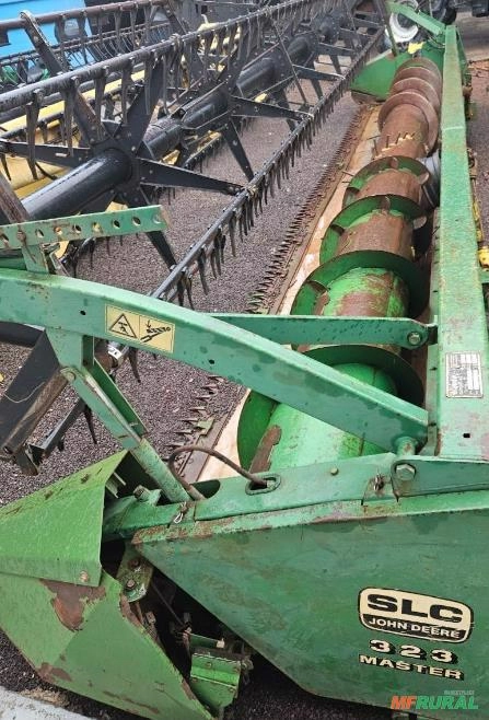 Imagem Colheitadeira John Deere 1550 Ano 2002 Imagem Colheitadeira John Deere 1550 Ano 2002