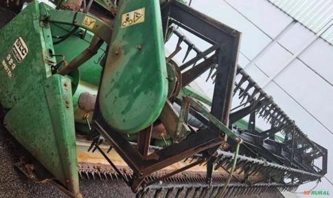 Imagem Colheitadeira John Deere 1550 Ano 2002 Imagem Colheitadeira John Deere 1550 Ano 2002