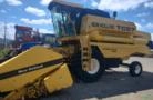 Colheitadeira New Holland TC 57 ano 2001 Imagem Colheitadeira New Holland TC 57 ano 2001