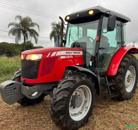 Trator Massey Ferguson 4275 ano 2016 Imagem Trator Massey Ferguson 4275 ano 2016